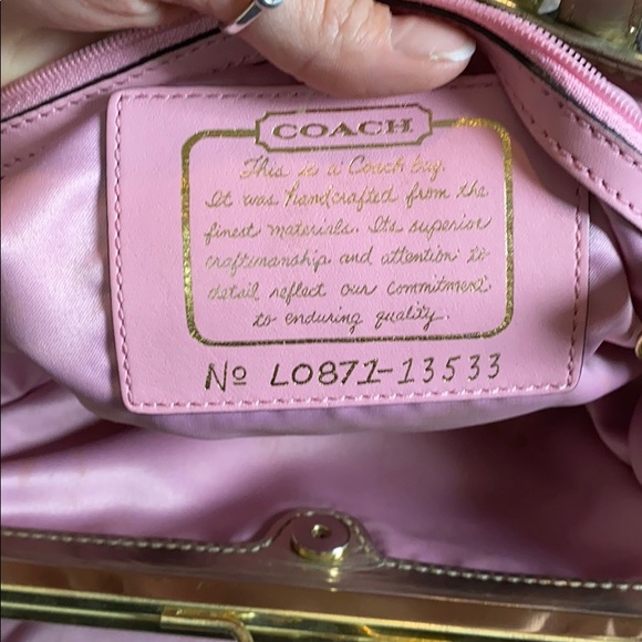 Large coach purse - Picture 4 of 8